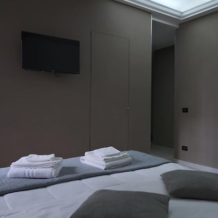 Royalty Rooms & Spa Napoli Ngoại thất bức ảnh