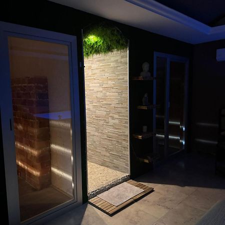 Royalty Rooms & Spa Napoli Ngoại thất bức ảnh