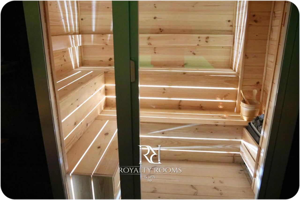 Royalty Rooms & Spa Napoli Ngoại thất bức ảnh