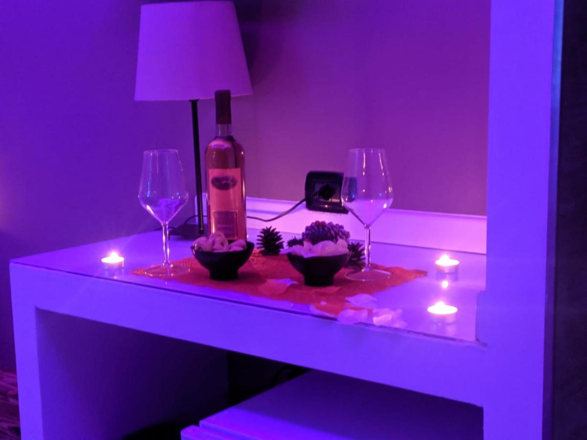 Royalty Rooms & Spa Napoli Ngoại thất bức ảnh