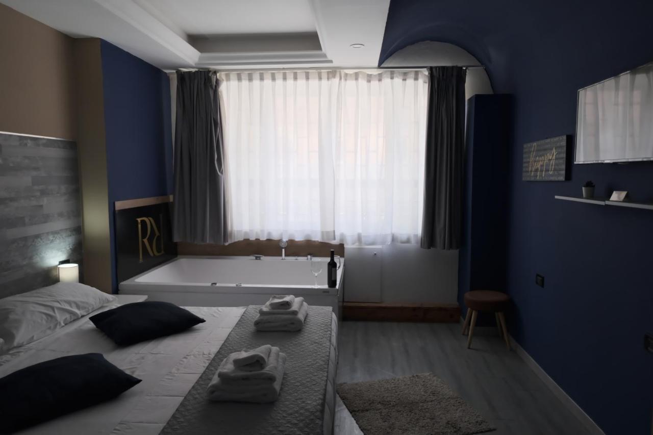 Royalty Rooms & Spa Napoli Ngoại thất bức ảnh