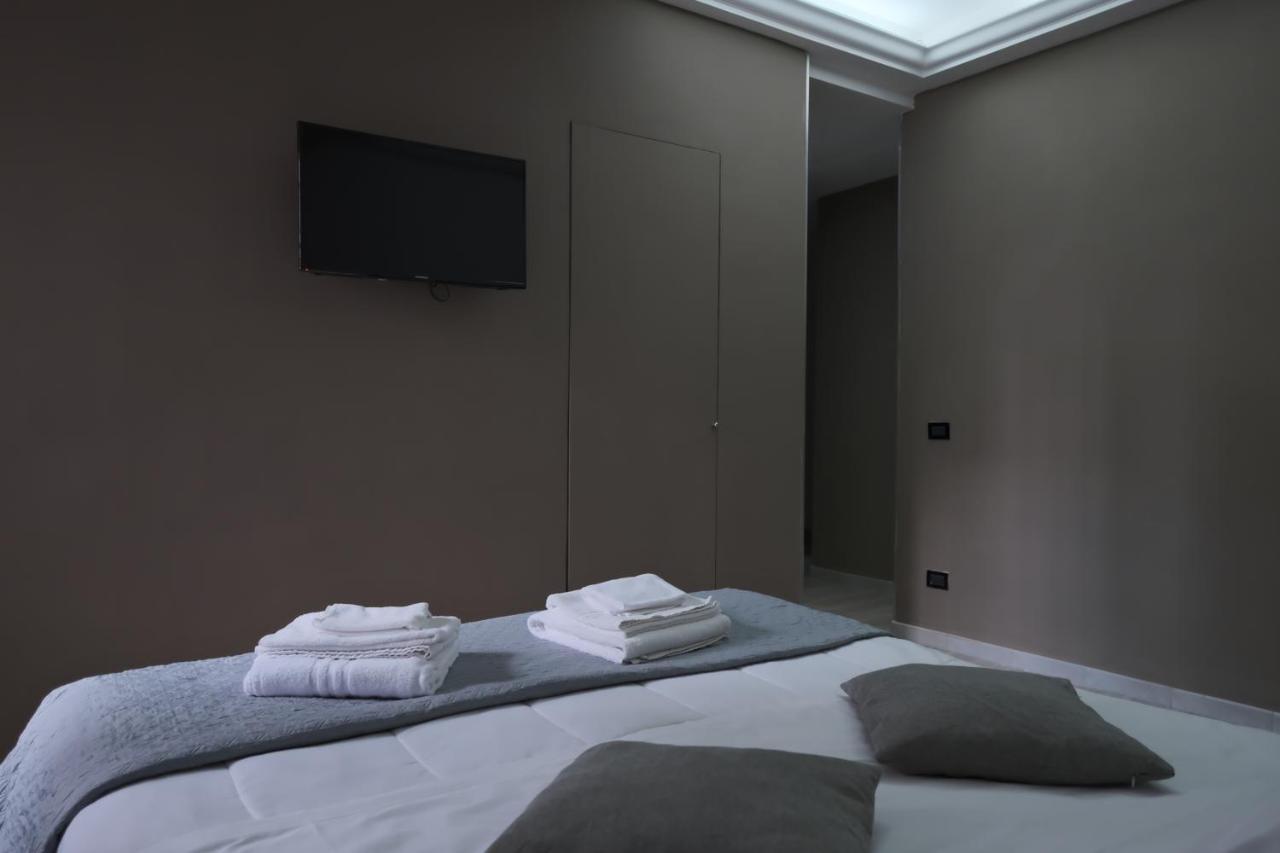 Royalty Rooms & Spa Napoli Ngoại thất bức ảnh