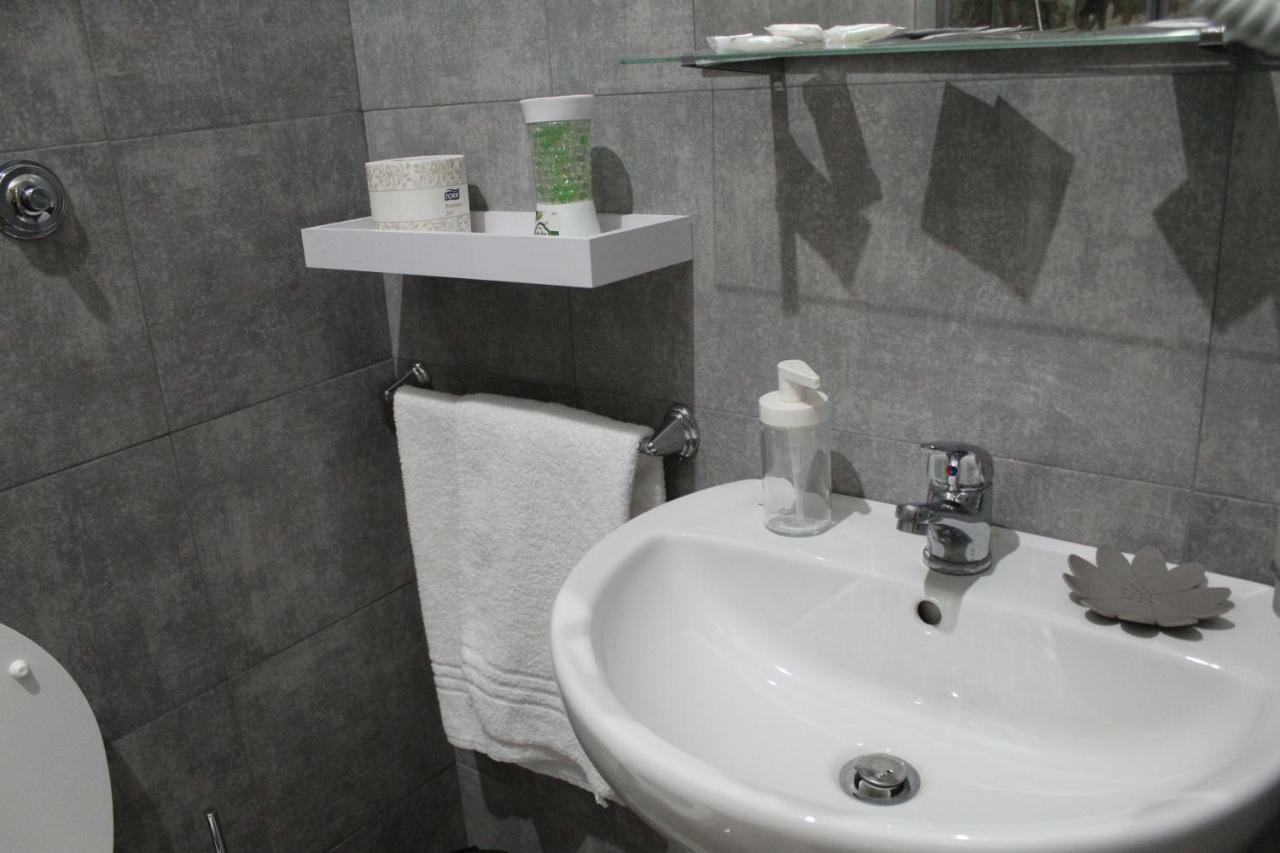 Royalty Rooms & Spa Napoli Ngoại thất bức ảnh