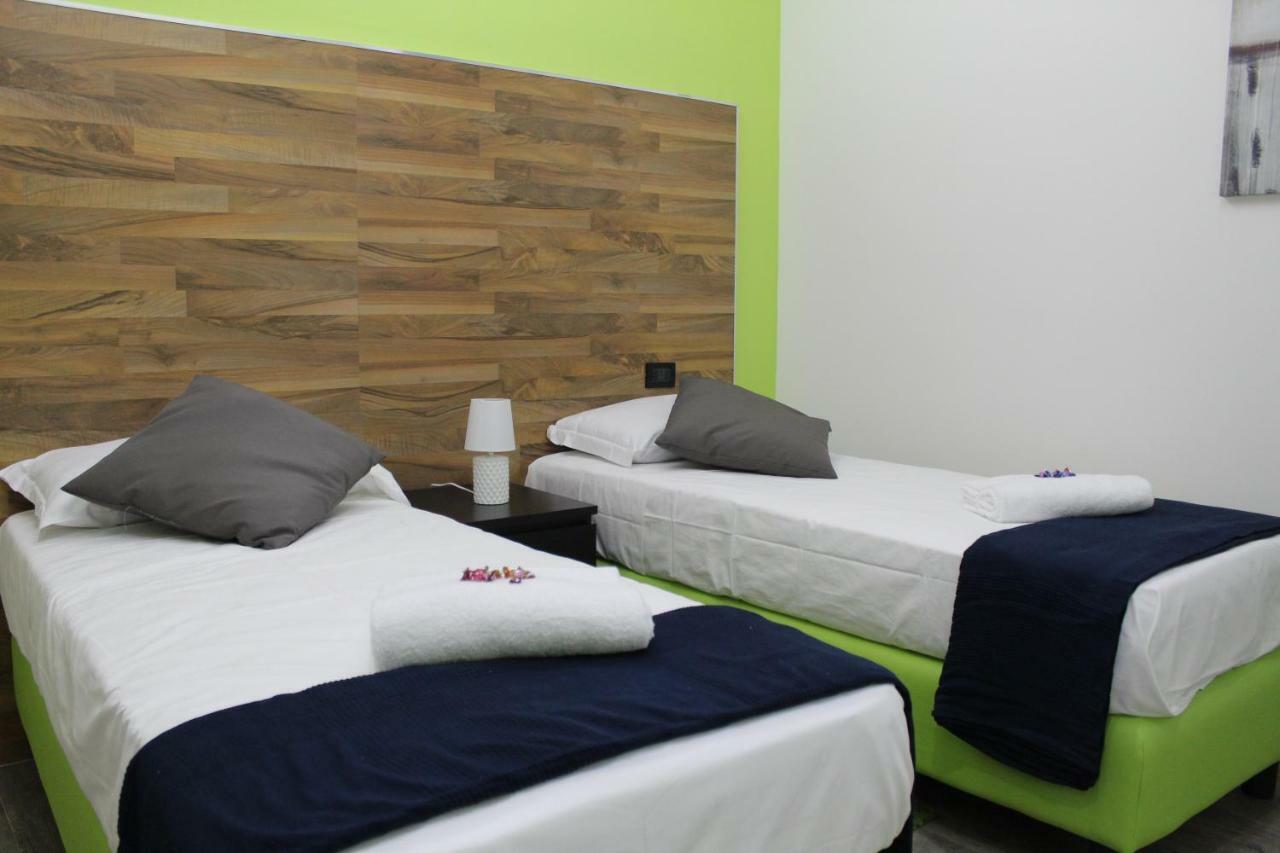 Royalty Rooms & Spa Napoli Ngoại thất bức ảnh